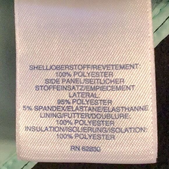 Land’s End Lightweight Zip Up Quilted Zip Up in pale Teal and Black - Picture 11 of 12